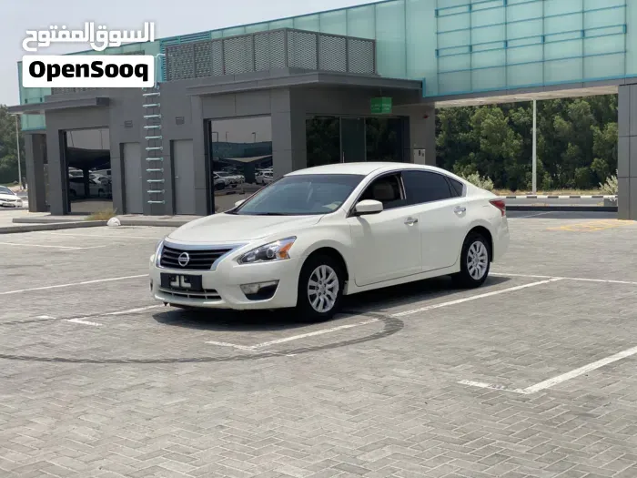 Nissan Altima 2015 photo 4