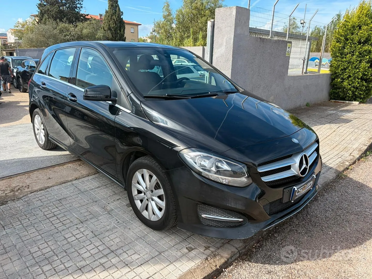 Mercedes-Benz B 180 2014 photo 3