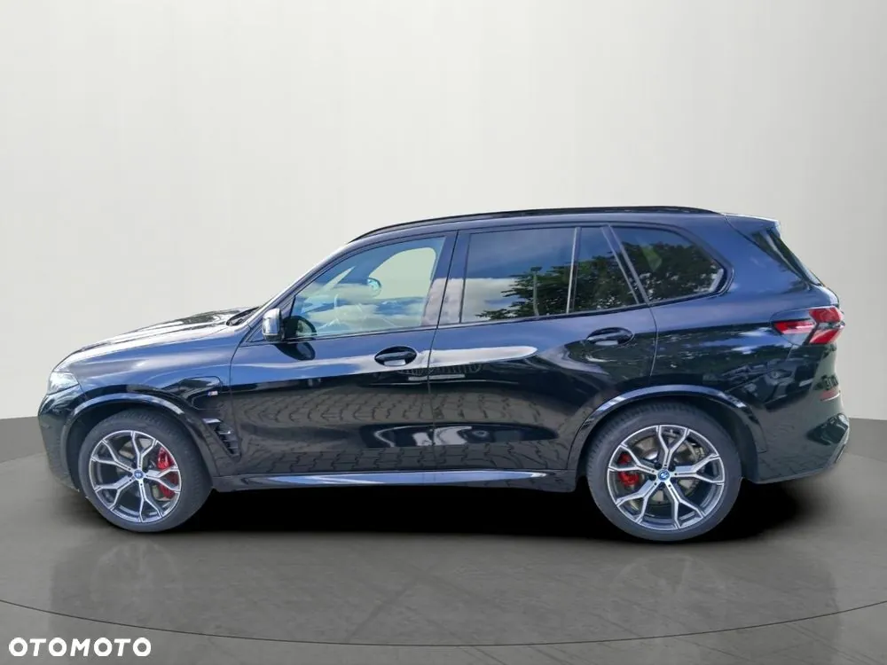 BMW X5 2023 photo 2