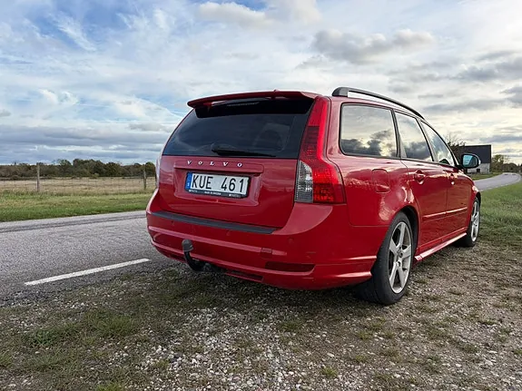 Volvo V50 2011 photo 4