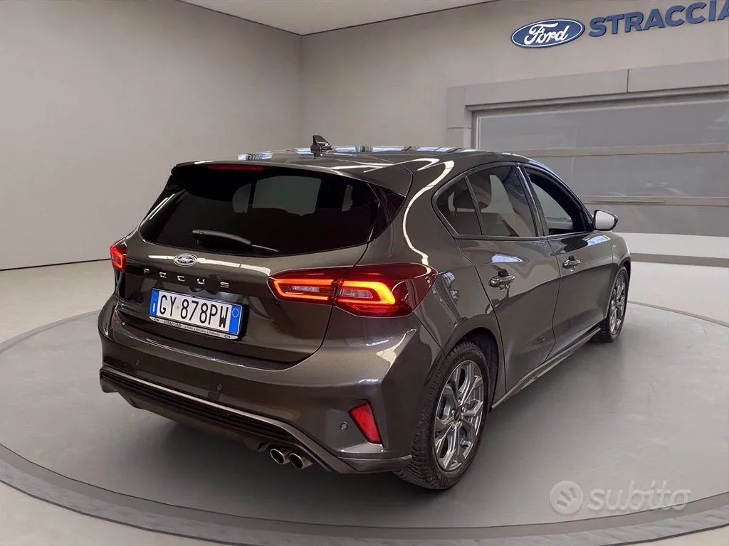 Ford Focus 2025 photo 4