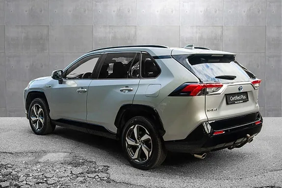 Toyota Rav4 2023 photo 2