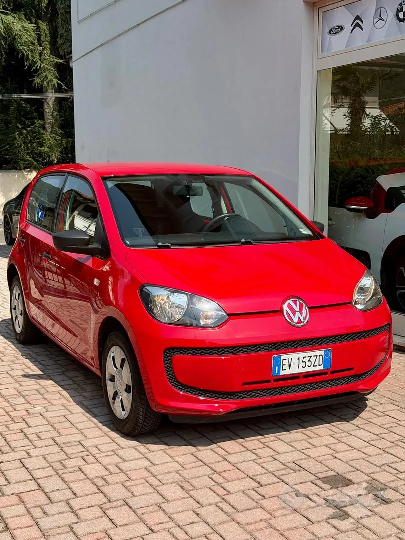 Volkswagen Up 2014 photo 2