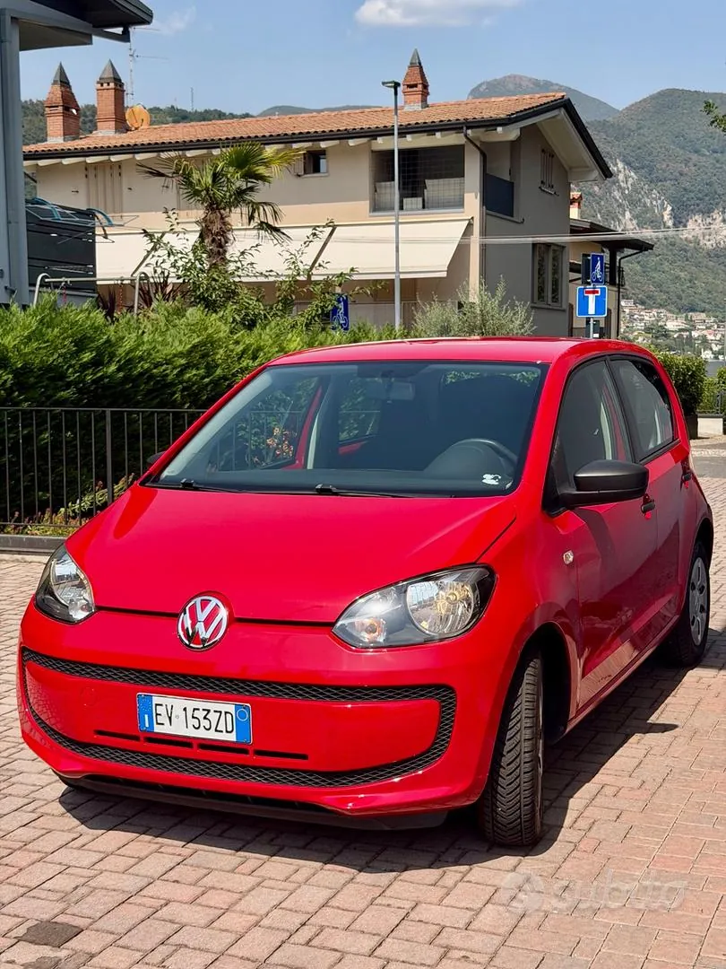 Volkswagen Up 2014 photo 3