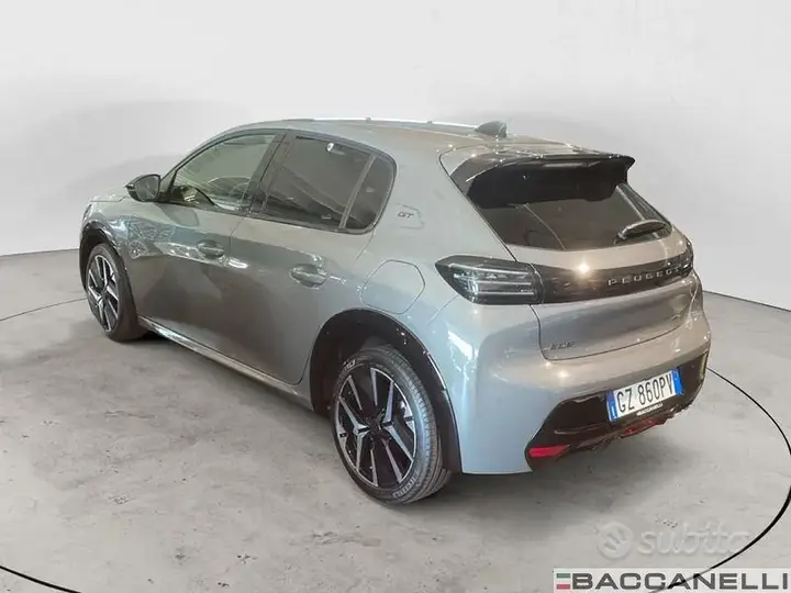 Peugeot 208 2025 photo 2