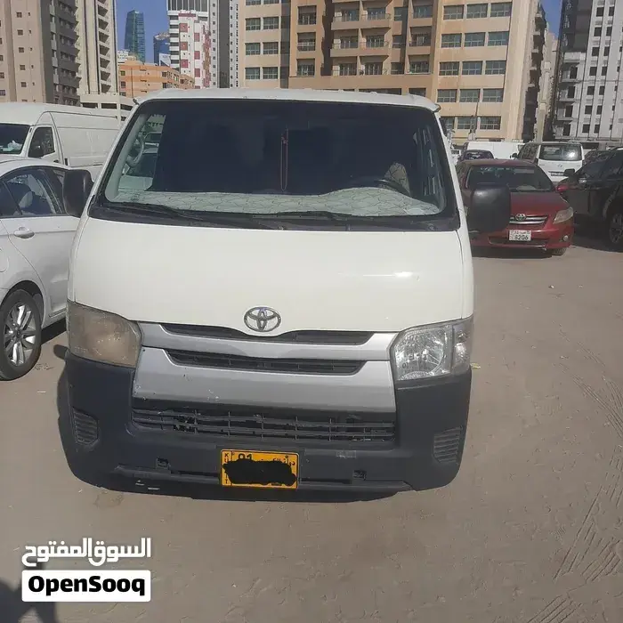 Toyota Hiace 2017 photo 5