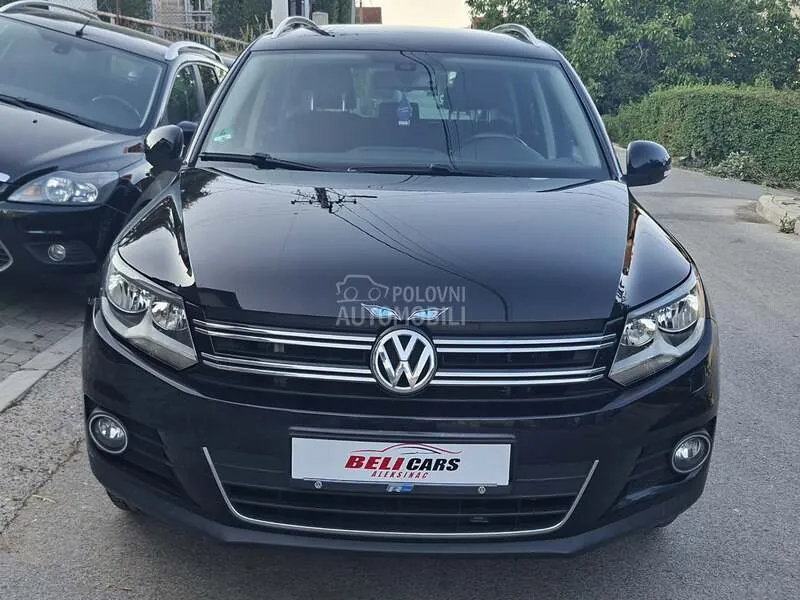 Volkswagen Tiguan 2012 photo 2