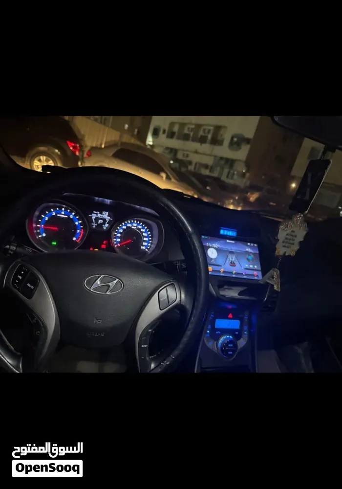 Hyundai Elantra 2012 photo 5