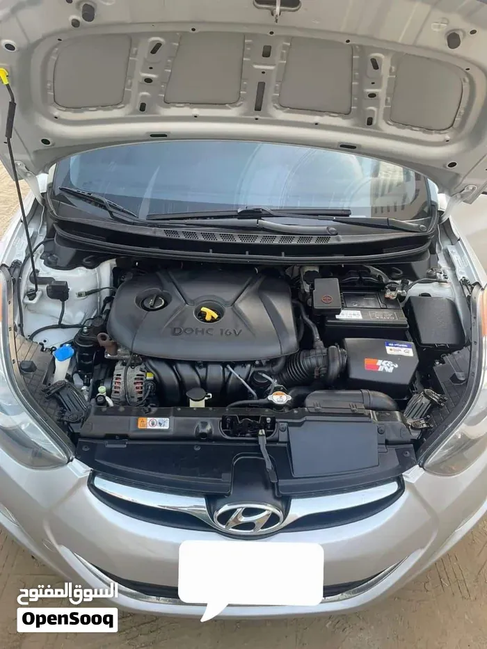 Hyundai Elantra 2012 photo 4