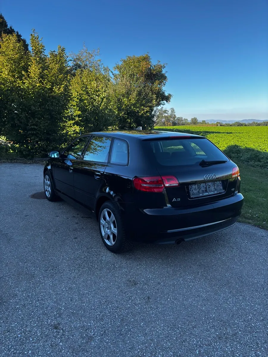 Audi A3 2012 photo 3