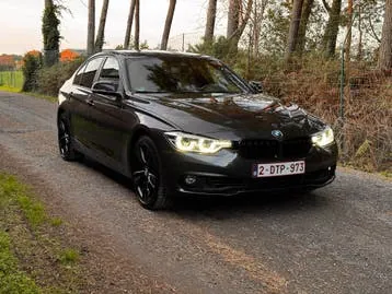 BMW 320I