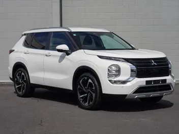 Mitsubishi Outlander 2025 photo 2