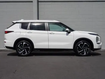 Mitsubishi Outlander 2025 photo 4