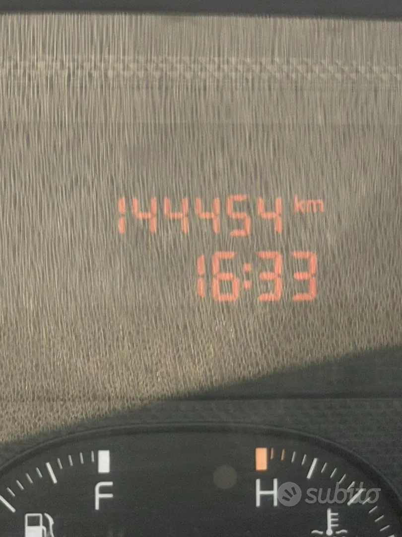 Fiat Idea 2005 photo 2