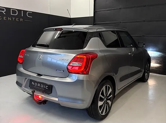 Suzuki Swift 2018 photo 2