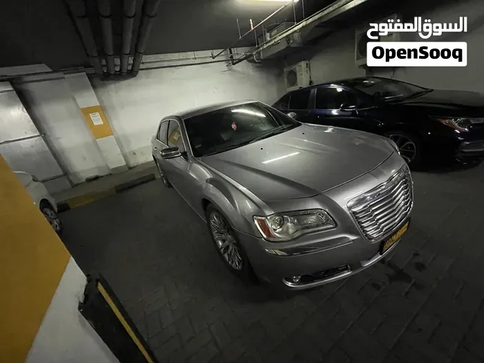 Chrysler 300C 2014 photo 4