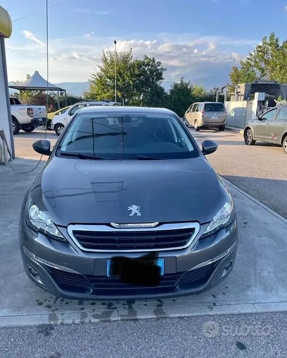 Peugeot 308