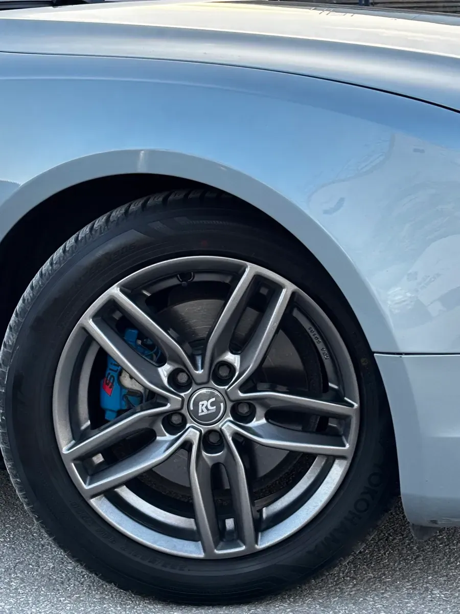 Audi A5 2012 photo 2