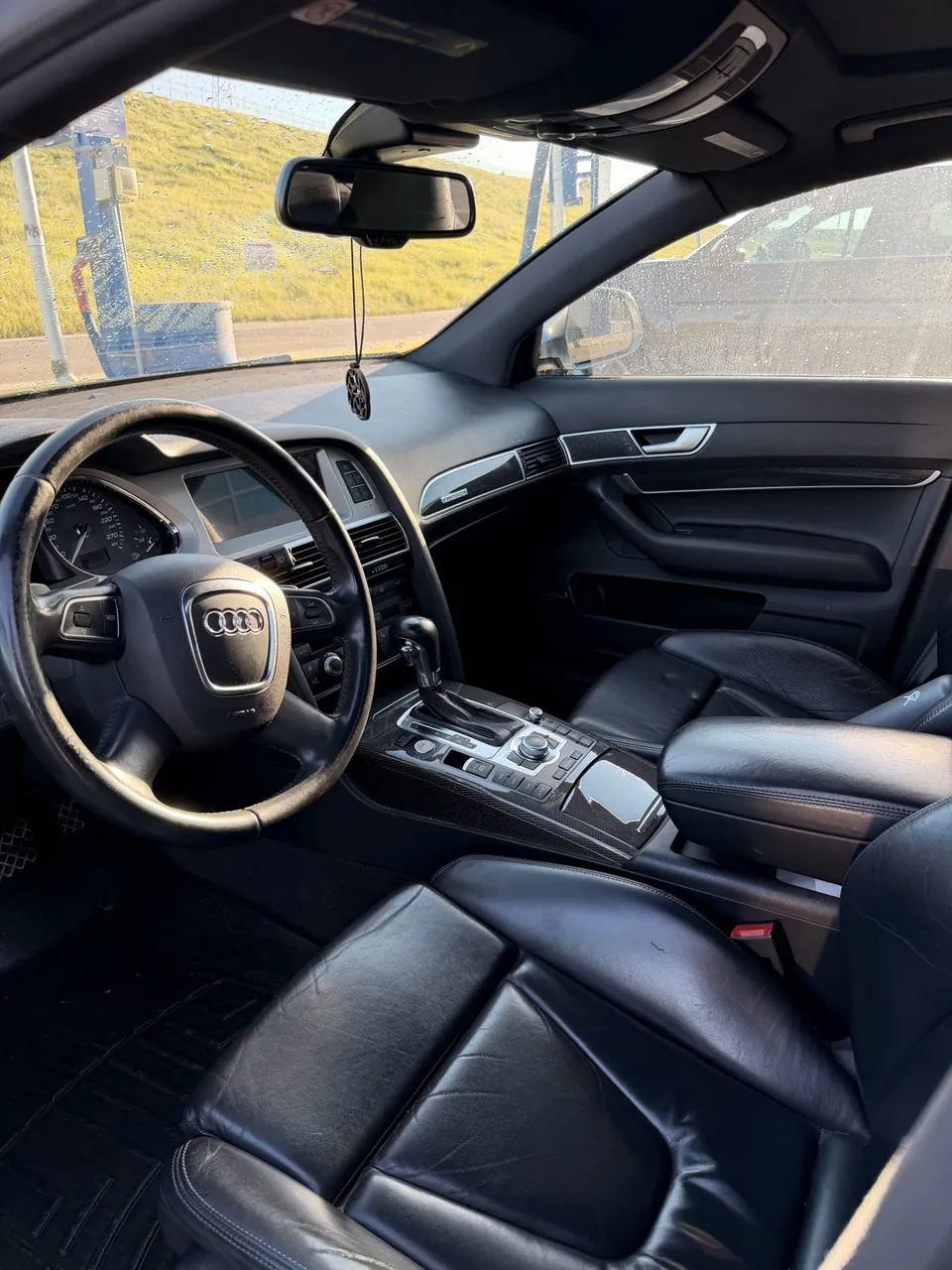 Audi S6 2009 photo 5