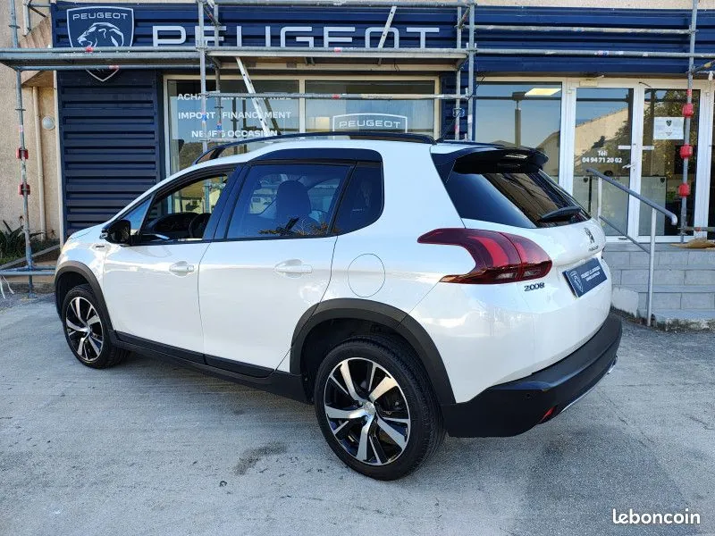Peugeot 2008 2016 photo 4