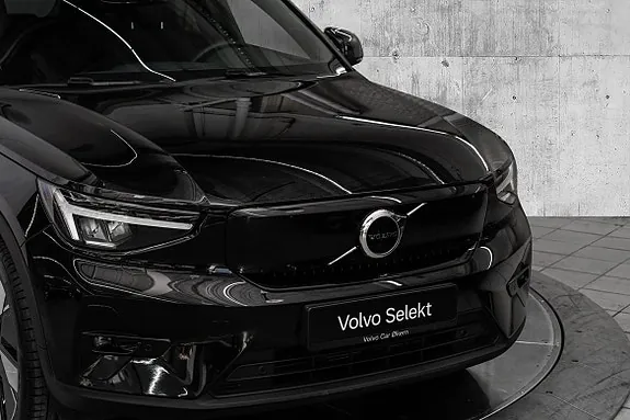 Volvo Ex40 2025 photo 2
