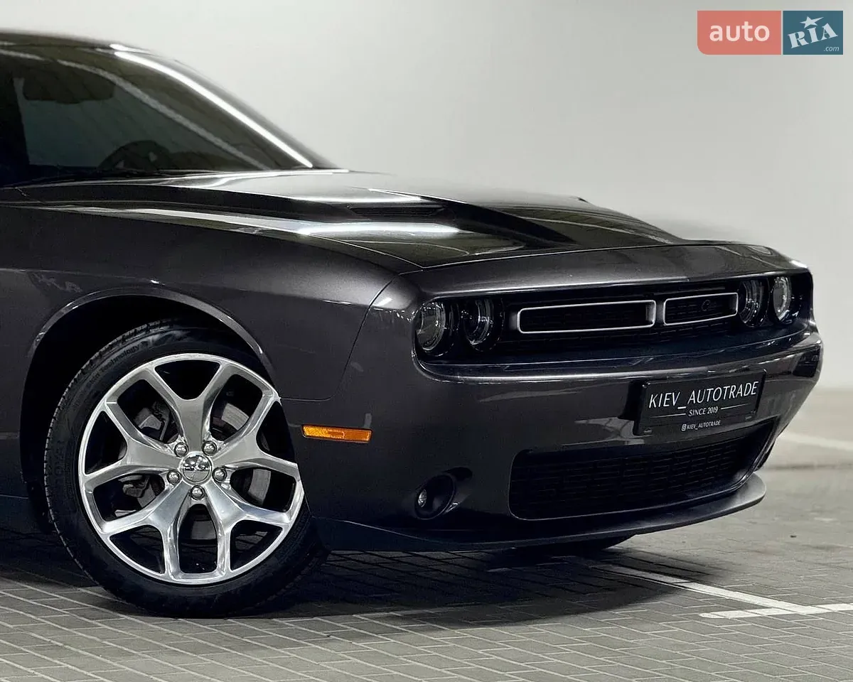 Dodge Challenger 2015 photo 3