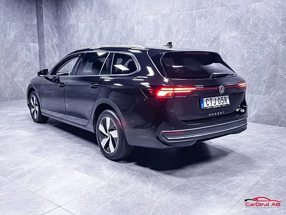 Volkswagen Passat 2025 photo 5