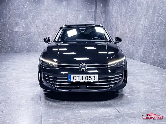 Volkswagen Passat 2025 photo 2