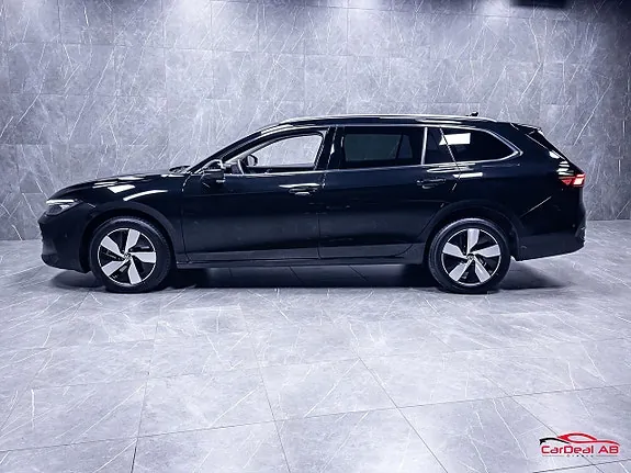 Volkswagen Passat 2025 photo 4