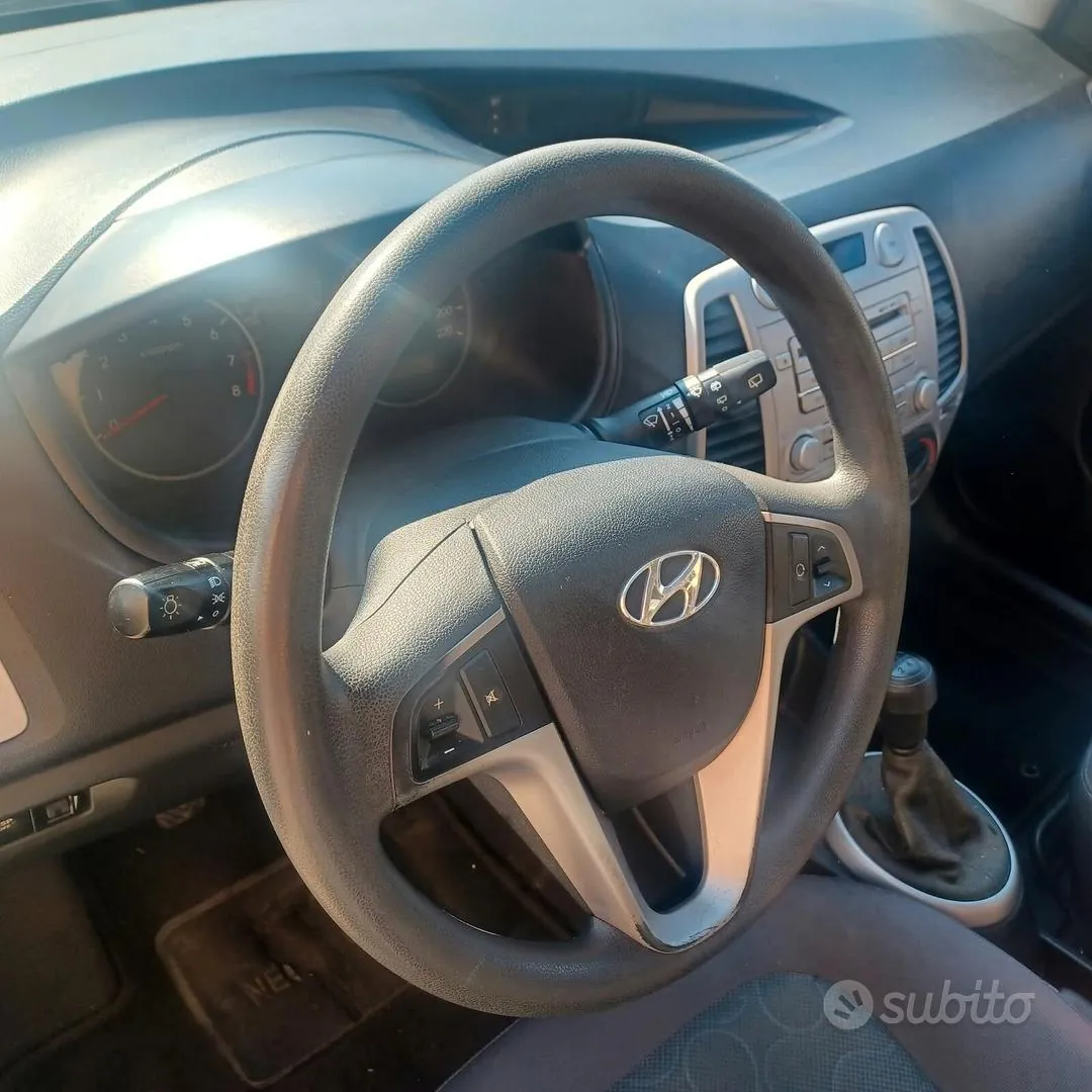 Hyundai I20 2009 photo 4