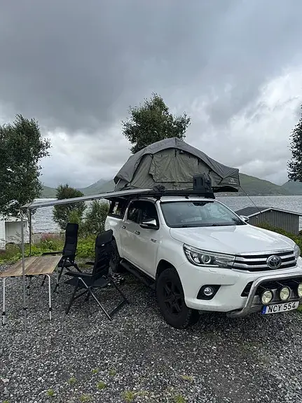 Toyota Hilux 2017 photo 2