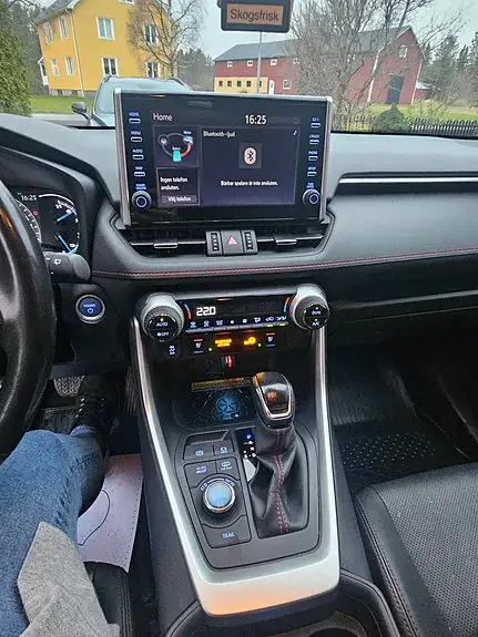 Toyota Rav4 2021 photo 2