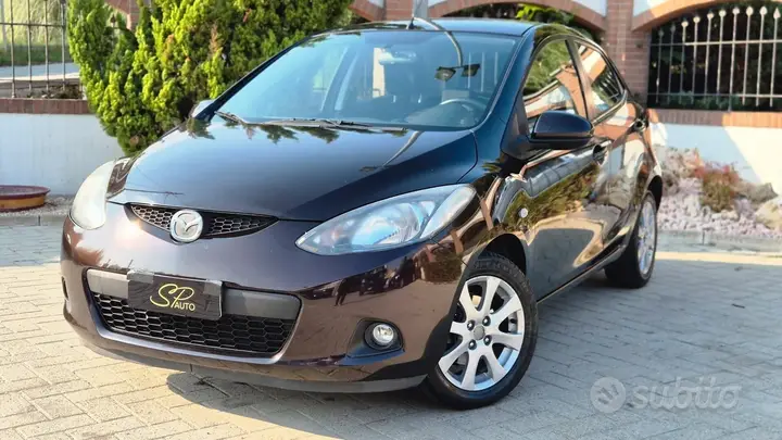 Mazda Mazda2