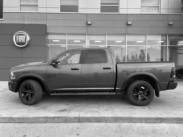 Ram 1500 Classic 2023 photo 2
