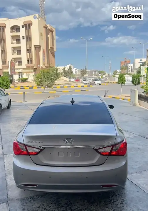 Hyundai Sonata 2010 photo 2