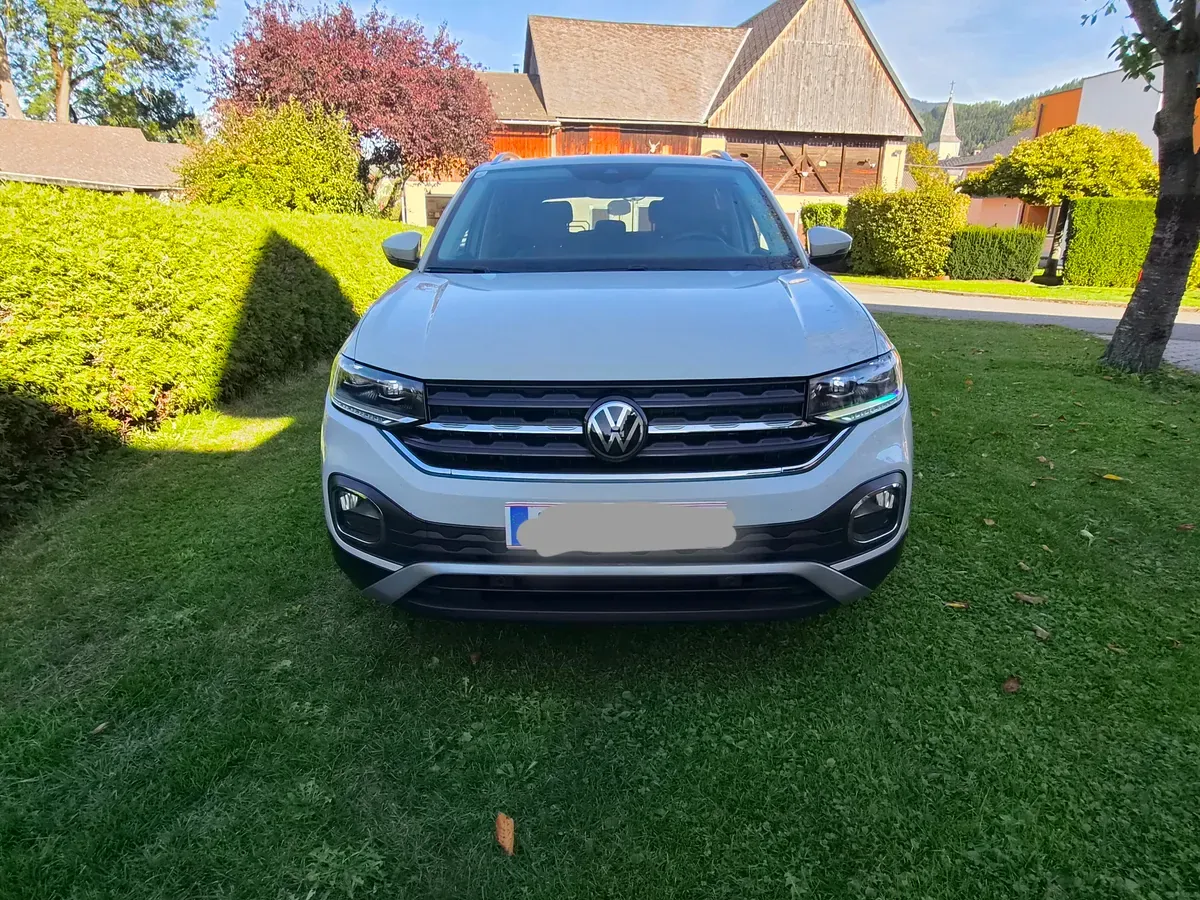 Volkswagen T-Cross 2023 photo 2