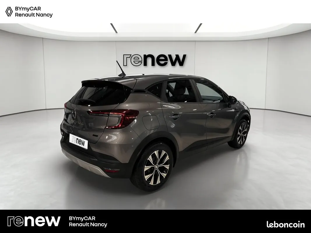 Renault Captur 2024 photo 5