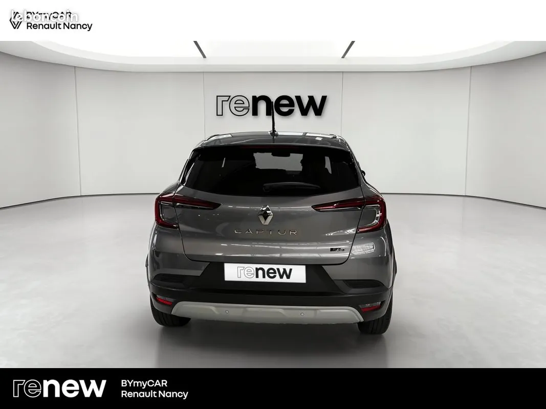 Renault Captur 2024 photo 4