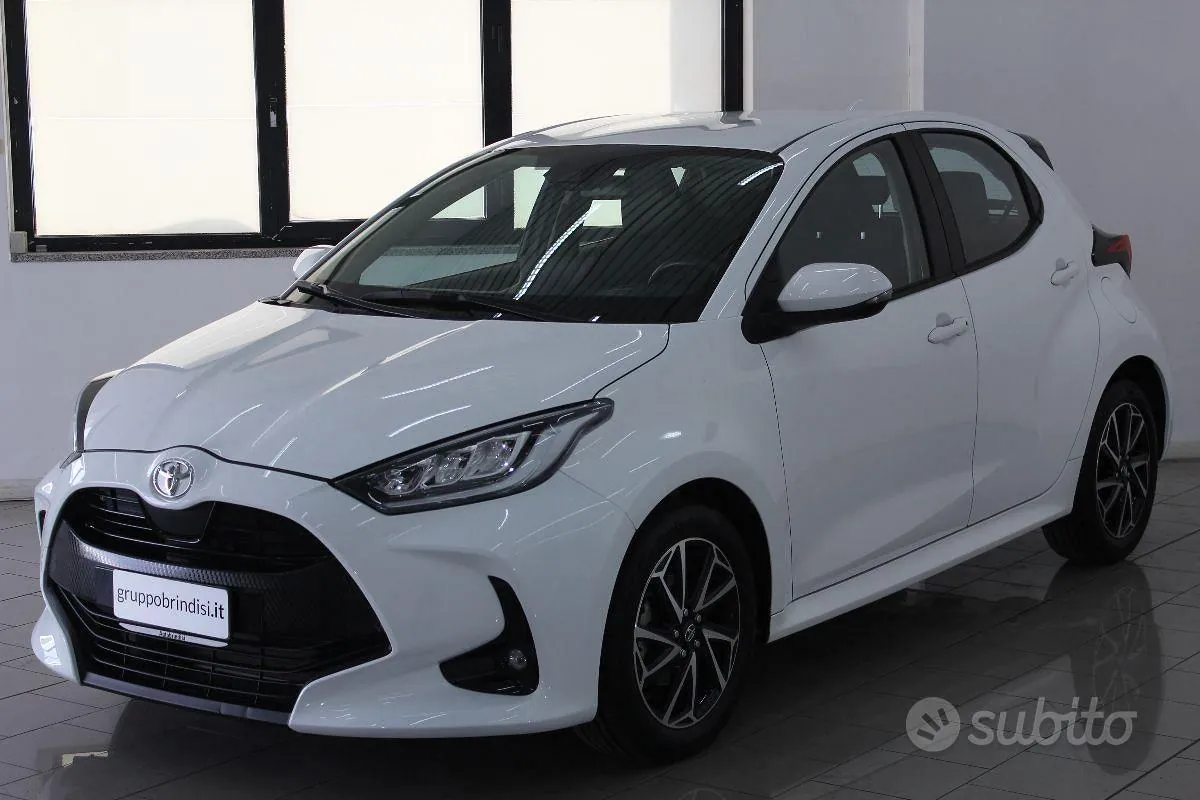 Toyota Yaris 2022 photo 3