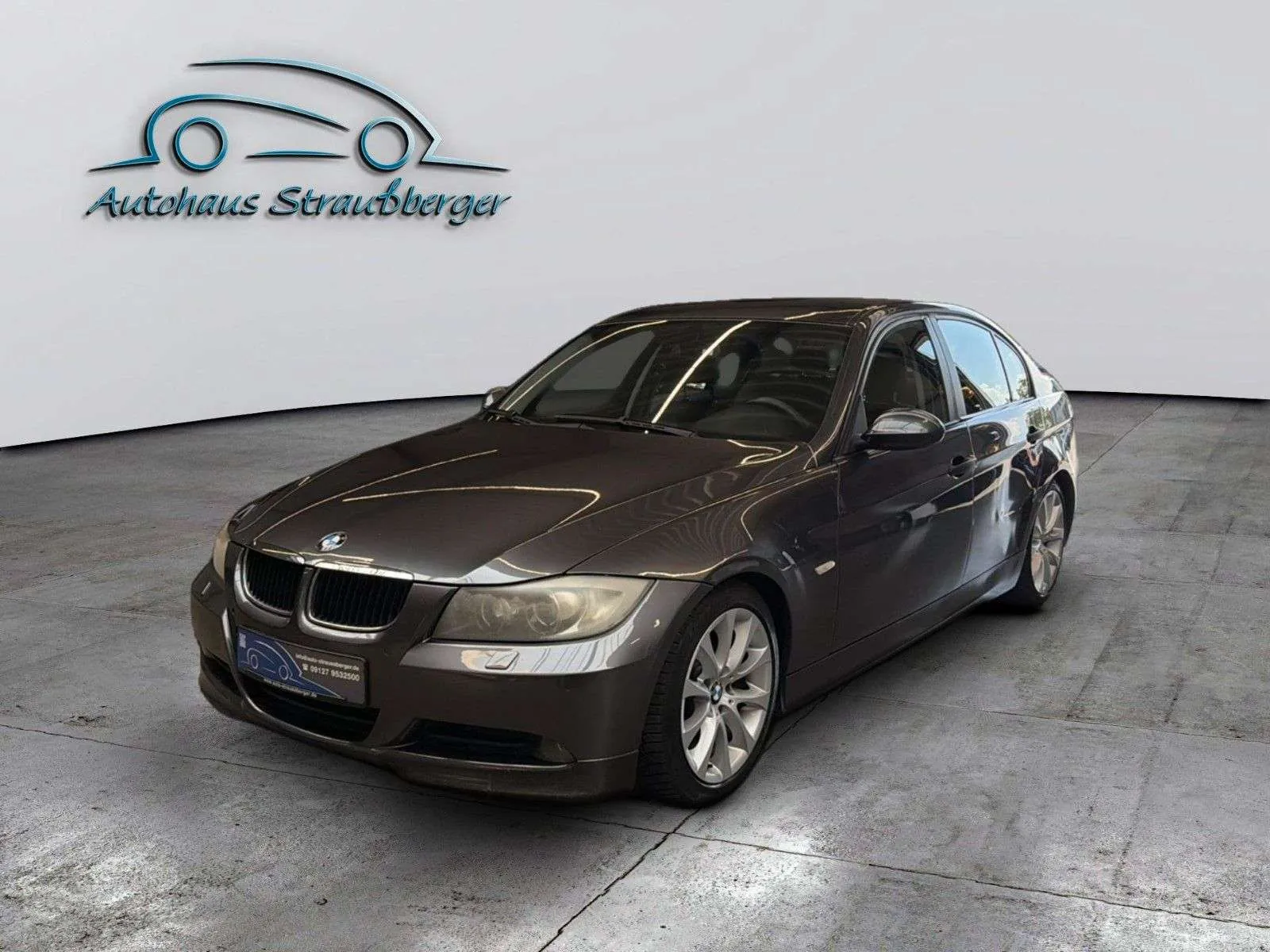 BMW 320 I 2006 photo 2
