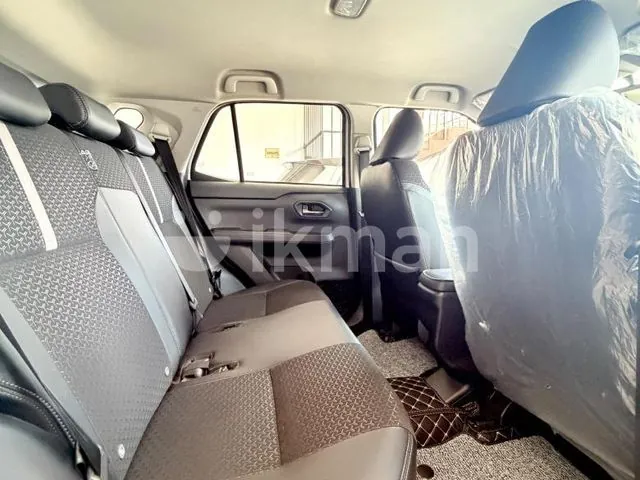 Toyota Raize 2025 photo 5