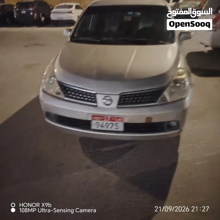 Nissan Tiida