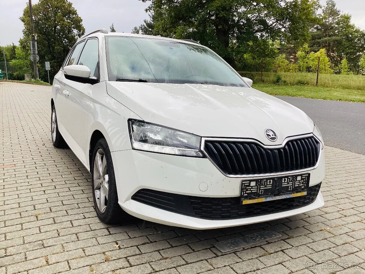 Skoda Fabia 2021 photo 4