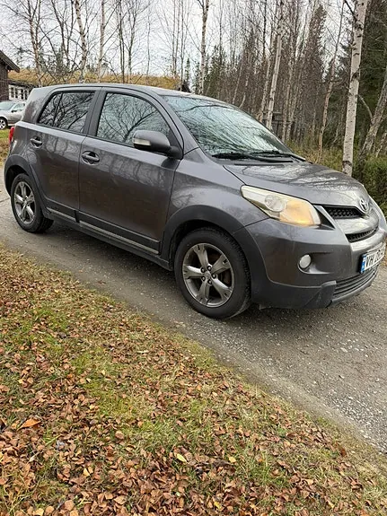 Toyota Urban Cruiser 2011 photo 2