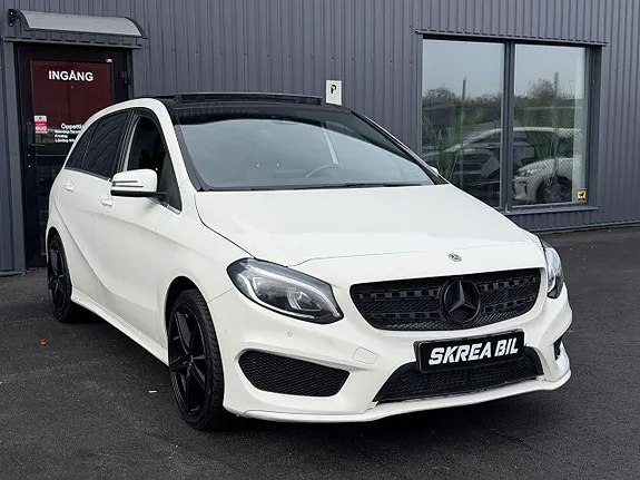 Mercedes-Benz B200 2015 photo 2