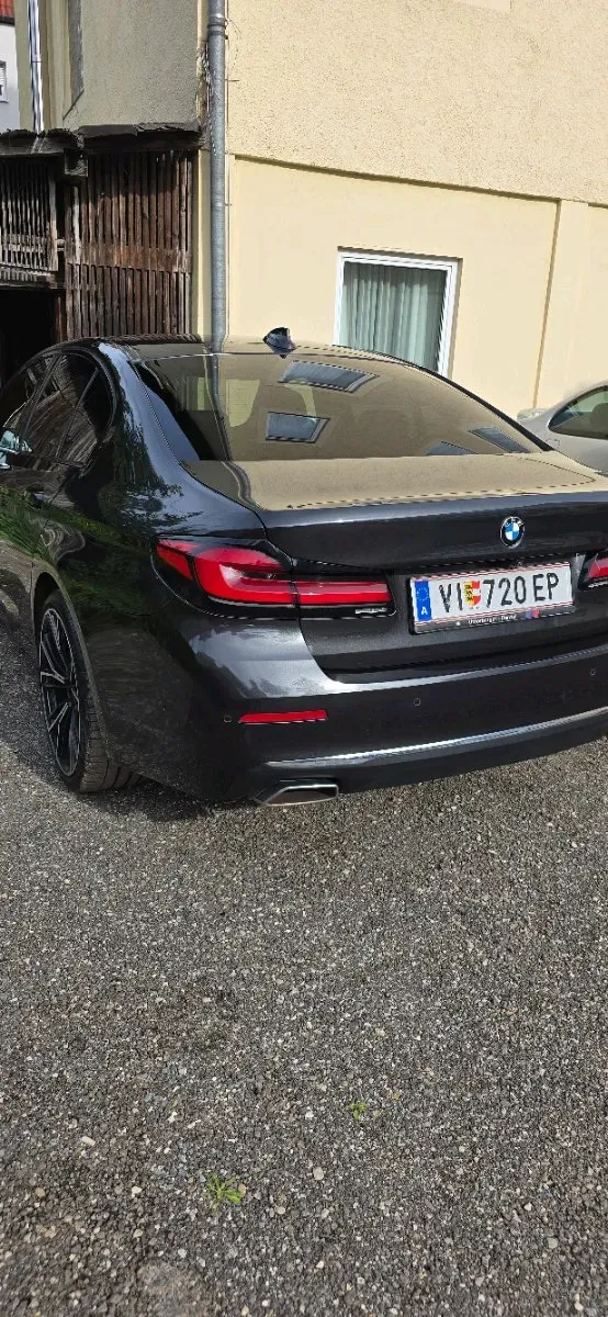 BMW 5 Series 2020 photo 3
