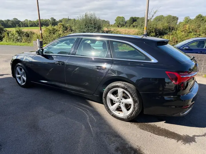Audi A6 Avant 2021 photo 4
