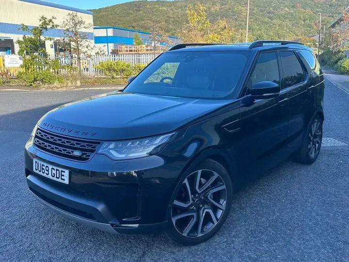 Land Rover Discovery 2019 photo 2