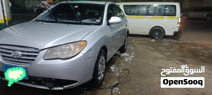 Hyundai Elantra 2010 photo 3