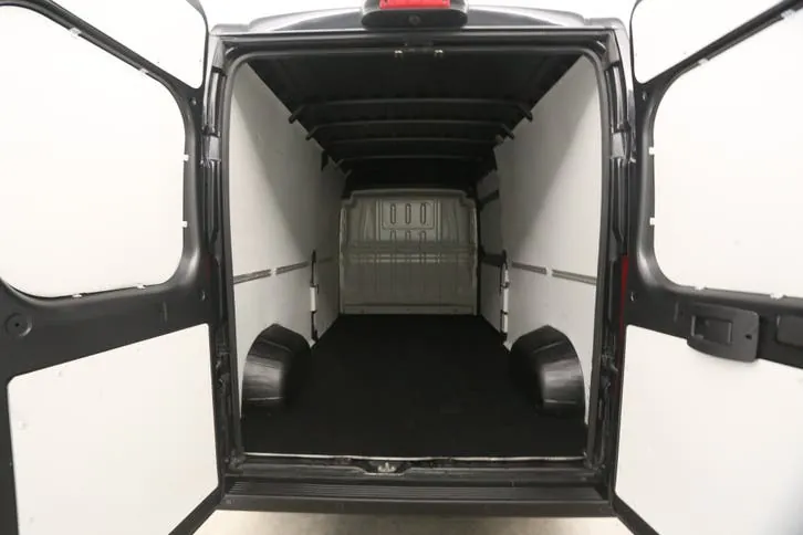 Opel Movano 2023 photo 3